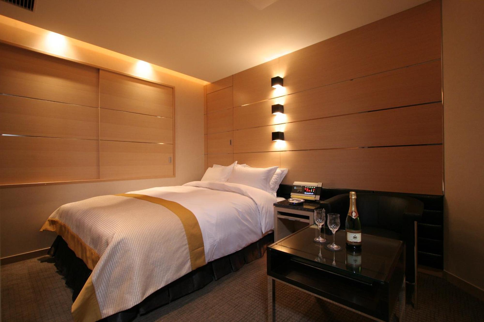 Hotel The Glanz Токио Экстерьер фото